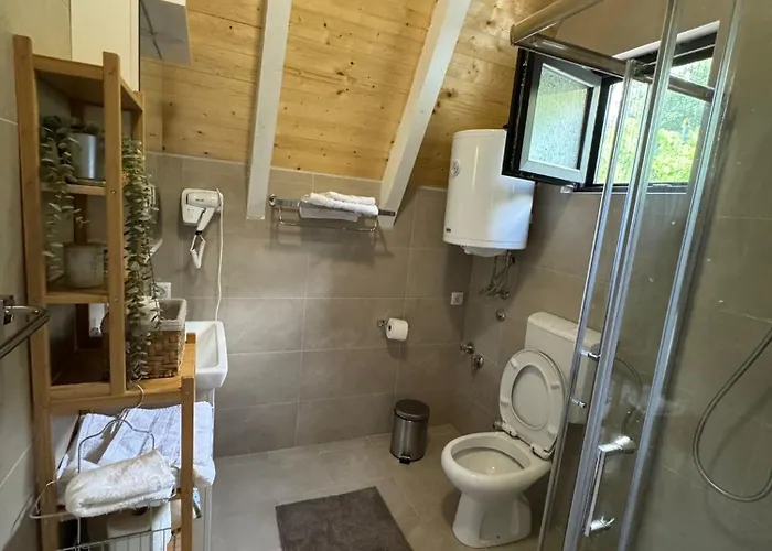 Panorama Pool Hills * Ledinci